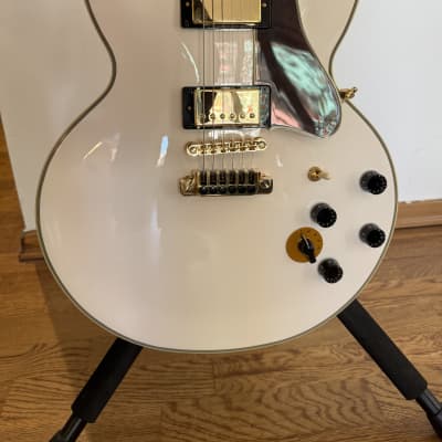 Epiphone B. B. King Lucille 2021 - White Ltd. Edition for sale