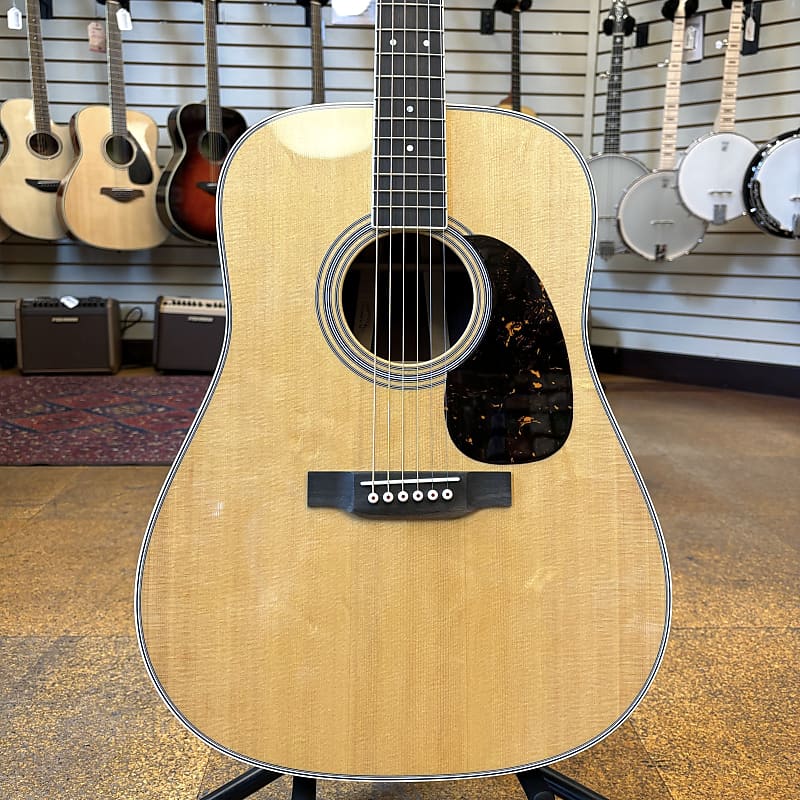 Martin D-35 Standard Series Sitka Spruce/East Indian Rosewood Dreadnought Acoustic Guitar w/Hard Case image 1