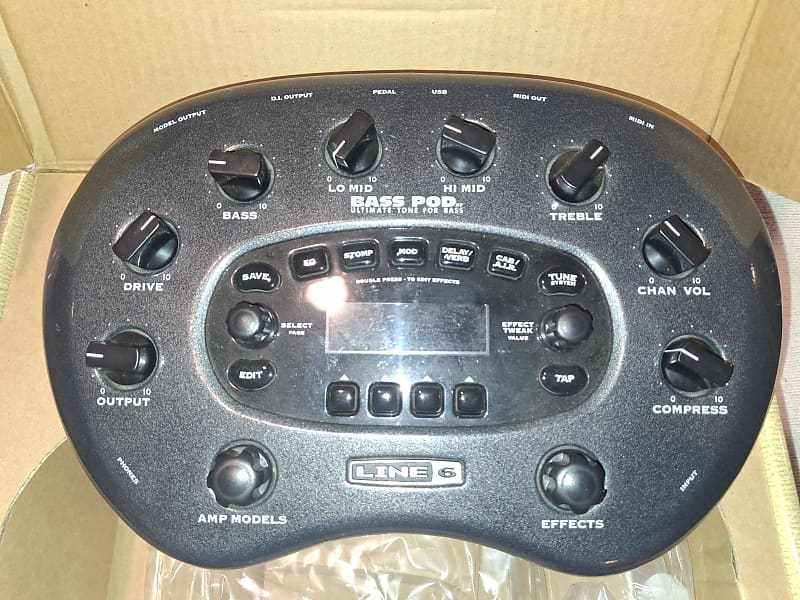 Line 6 Bass POD xt Multi-Effect and Amp Modeler | Reverb