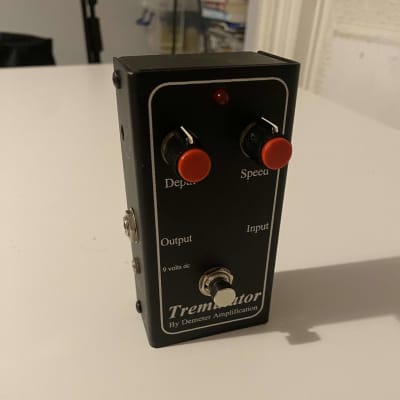 Demeter TRM-1 Tremulator Tremolo | Reverb UK Demeter TRM-1 Tremulator Tremolo | Reverb UK