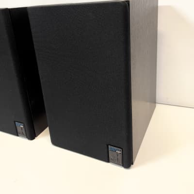 Lot of 2 KEF Black model 102 reference series speakers Type SP3079! Great image 4