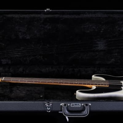 Fender Mike Dirnt Road Worn Precision Bass White Blonde Bass Guitar-MX21539346-10.87 lbs image 15