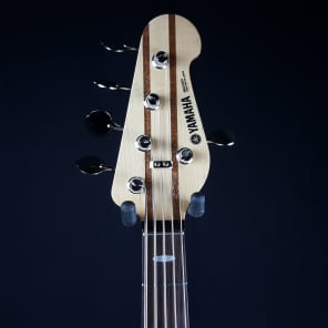Yamaha BB2025X 5 String Bass Black, with Hard Shell Case image 3