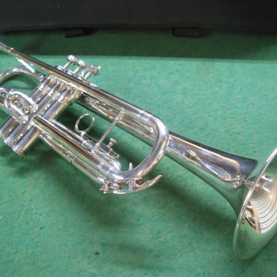 King 600 Trumpet 1991 - Excellent! - Gig Case and 5C Mouthpiece image 1