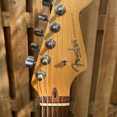 Fender American Standard Stratocaster with Rosewood Fretboard 2008 - 2016 - 3-Color Sunburst image 10
