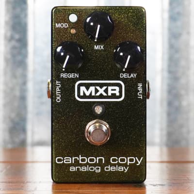 Dunlop MXR M169 Carbon Copy Analog Delay Guitar Effect Pedal image 2