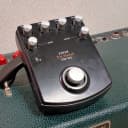 Zoom TM-01 Tri Metal Distortion【MIJ / Made in Japan】Guitar Bass Effects Pedal
