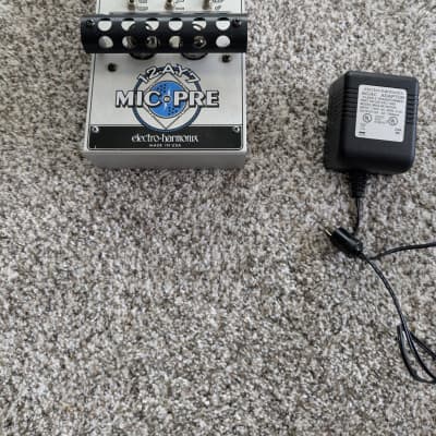 electro-harmonix 12AY7 MIC-PRE　プリアンプ 12AY7 Mic Pre - Electro-Harmonix 12AY7 Mic Pre - Audiofanzine