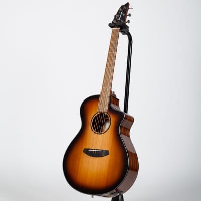Breedlove Discovery S CE Acoustic-Electric Guitar - Edgeburst image 4