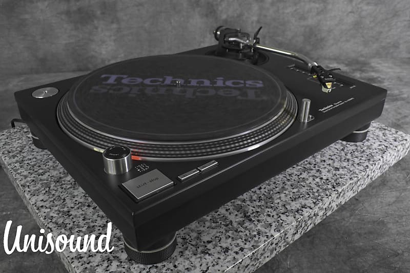 Technics SL-1200MK5 Black direct drive DJ turntable in Excellent