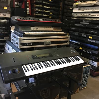 Korg M1 61 key Workstation synthesizer, piano/vintage keyboard  //ARMENS//