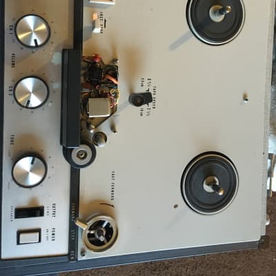 Sony TC-200 vintage reel to reel tape recorder