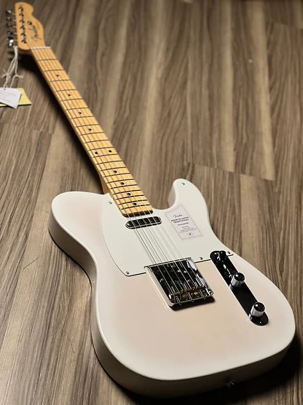 Fender Japan Traditional II 50s Telecaster with Maple FB in