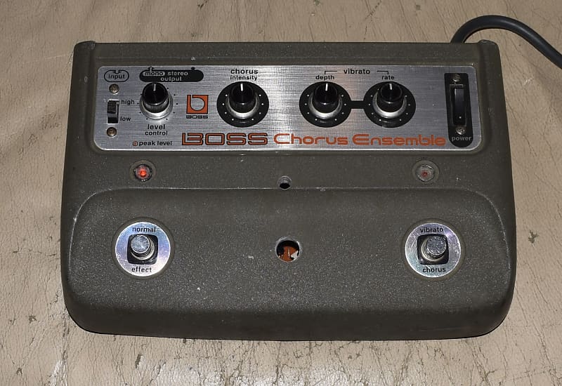 Boss CE-1 Chorus Ensemble | Reverb Canada