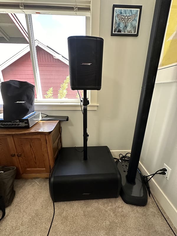 Bose L1 Pro32 Portable PA System with Sub2 Bass Module, Roller Bag, Speaker Pole image 1