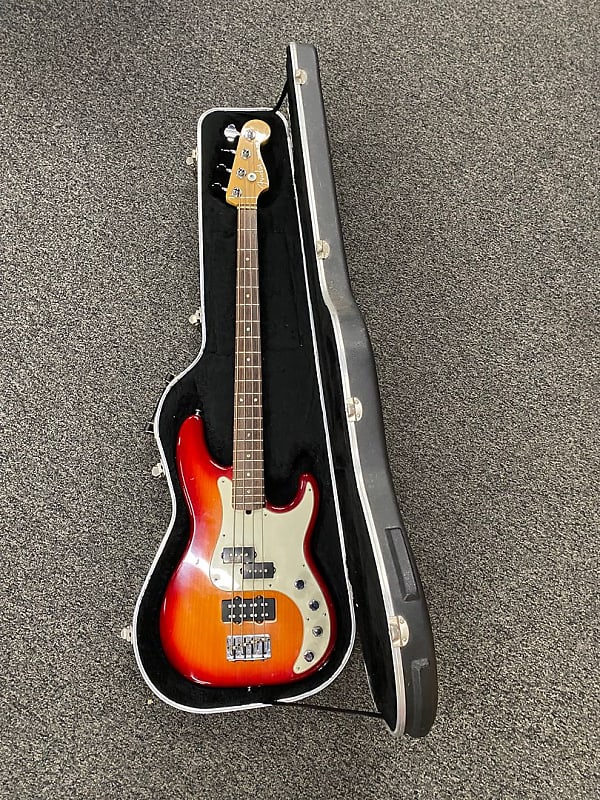Fender American Deluxe Precision Bass Guitar Bass Guitar