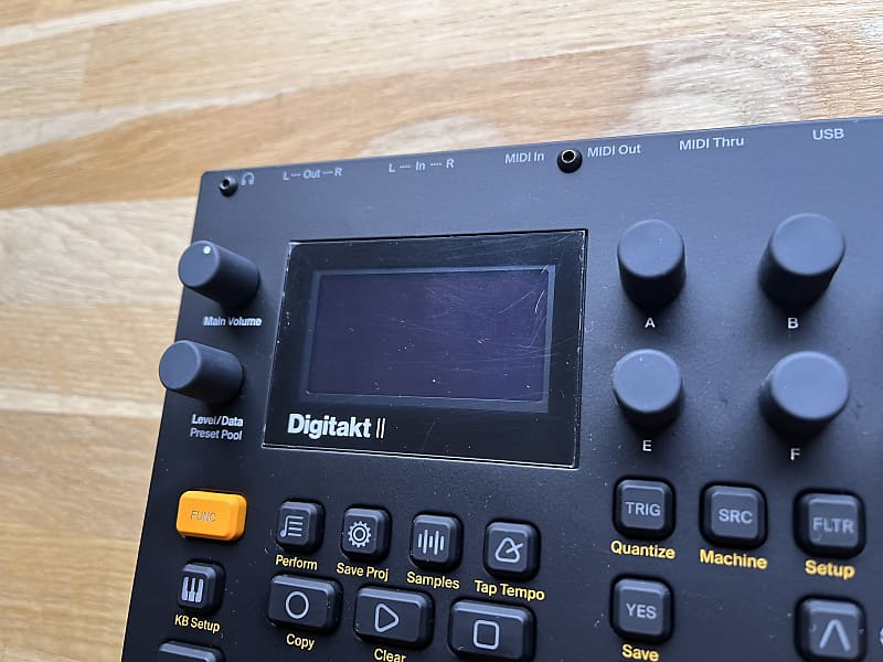 Elektron Digitakt II + Decksaver… Elektron Digitakt II + Decksavers | Reverb