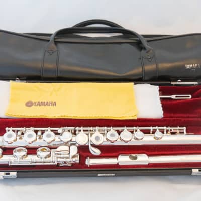 Yamaha YFL-581 925 Profesional Open Hole Flute in Solid | Reverb