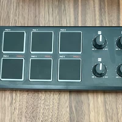 Akai LPD8 Pad Midi Controller with Power / USB Cable