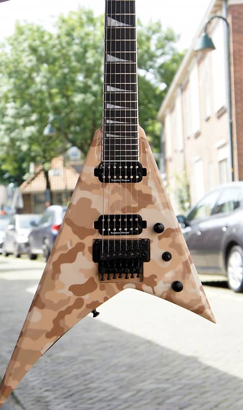 Jackson Concept Series Rhoads RR24-7 - Desert Camo