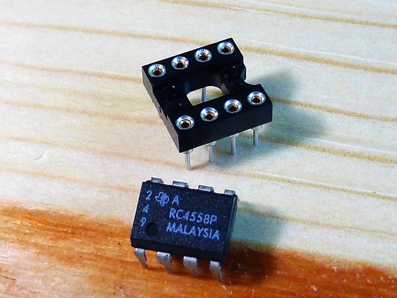 Vintage 1982 TI Texas Instruments RC4558P Malaysia OpAmp Chip, For 