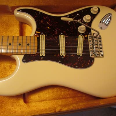 Custom "70's" style Warmoth (licensed by Fender)  Stratocaster®  w/ Fender HSC image 2