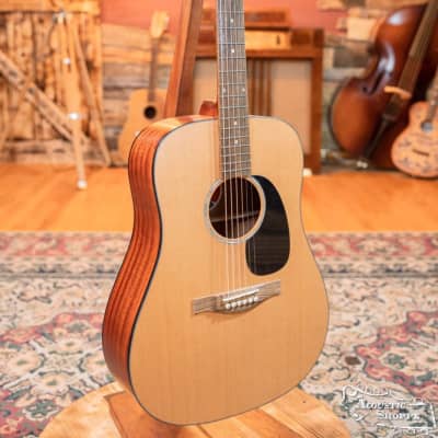 EASTMAN PCH1-D SOLID TOP ACOUSTIC DREADNOUGHT GUITAR WITH GIG BAG | Penny Lane Emporium