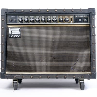 Roland JC-77 Jazz Chorus 80-Watt 2x10