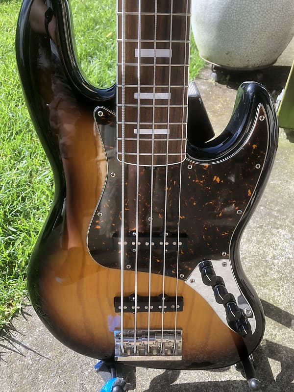 Sadowsky Japan 2009 UV70 5 String | Reverb