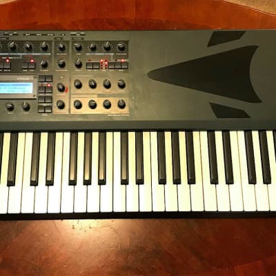 Access Virus TI 61-Key Digital Synthesizer 2000s - Black