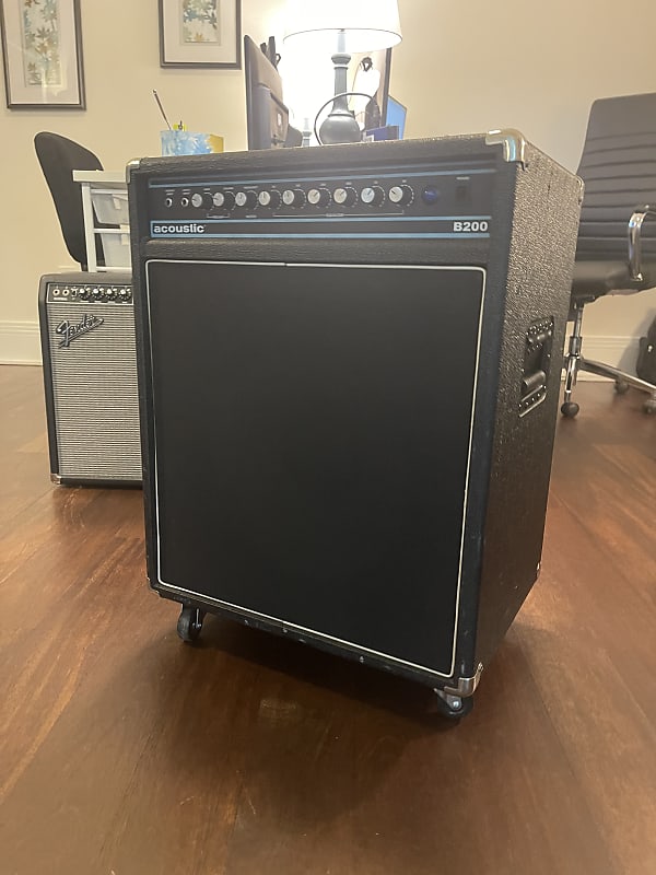 Acoustic B200 Bass Combo Amp 15" Reverb