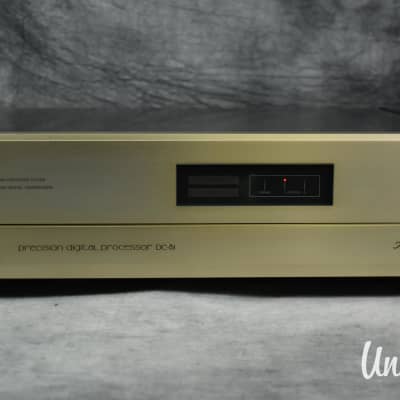 Accuphase DC-81 DAC Precision digital processor in very good condition image 2
