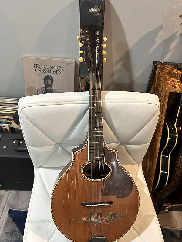 Regal Mandolin (Vintage) 2-Point 1920s - Natural | Reverb