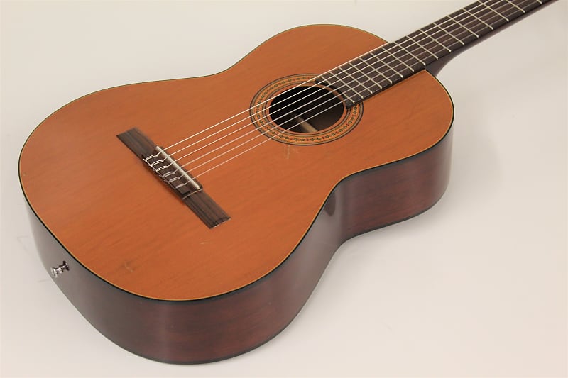 Guild mk3 classical deals guitar