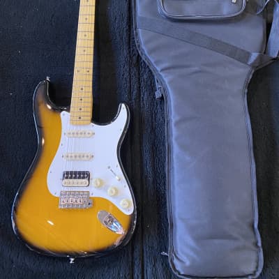 Fender JV Modified '50s Stratocaster HSS 2-Tone Sunburst Fender JV Modified '50s Stratocaster HSS 2-Color Sunburst #JV004940 (7lbs, 9.3oz) image 1