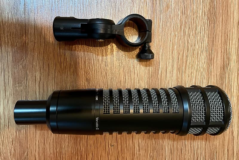 Electro-Voice EV RE-320 Dynamic Microphone (Podcasting, Bass, | Reverb