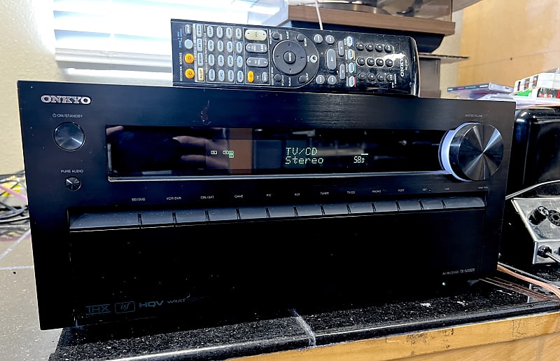 Onkyo TX-NR809 7.2 CH HDMI AV Receiver w/ Original RC-810M Onkyo TX-NR809 7.2 CH HDMI AV Receiver w/ Original RC-810M