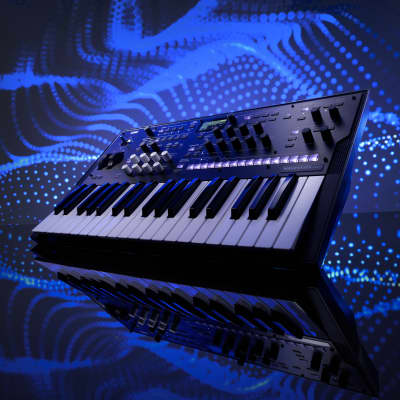 Mint Korg Wavestate MkII 37-Key Wave Sequencing Synthesizer 2023 - Present - Black image 6