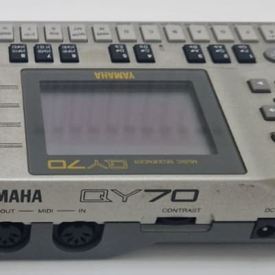 Yamaha QY70 1990's - Battery Powered, Built-in Effects, Equaliser, Fader, Presets