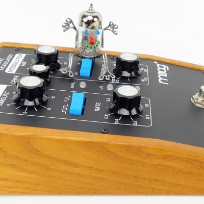 Moog Moogerfooger MF-102 Ring Modulator Synthesizer Pedal + Neuwertig + Garantie image 8