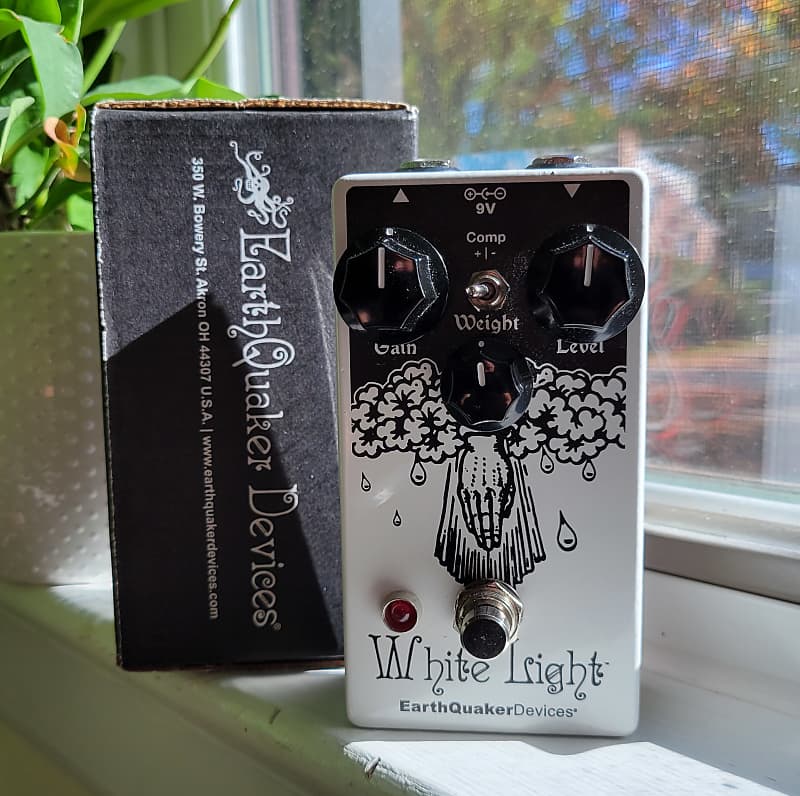 EarthQuaker Devices White Light v2 Reverb