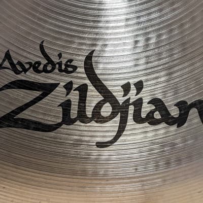 Zildjian 16" A Series Medium Thin Crash Cymbal 1982 - 2012 - Traditional image 5