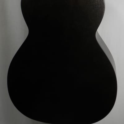 Art & Lutherie Legacy Faded Black Concert Hall Acoustic Guitar Solid Cedar Top (Model # 045563) image 11