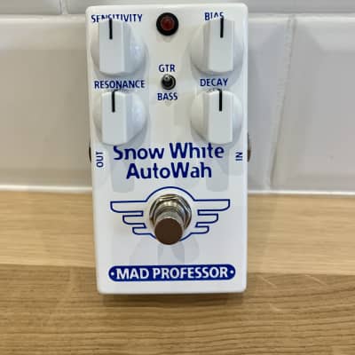 Mad Professor Snow White Auto Wah with Guitar/Bass Switch 2024 - White, new for sale