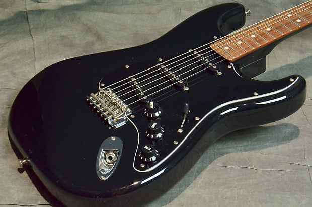 Fender Japan ST62 All Black