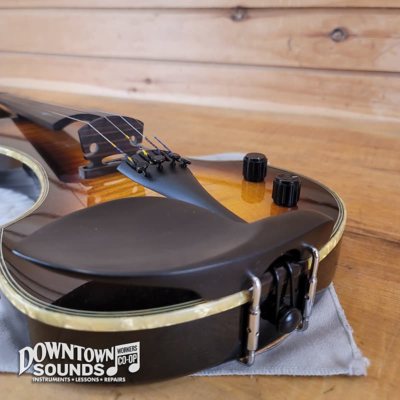 Fender FV-3 Electric Violin w/ Shoulder Rest, Case | Reverb