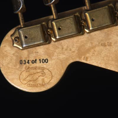 Fender Fender Custom Shop Ltd. Ed. Custom '62 Stratocaster 34of 100 1992 - Red  Flame image 5