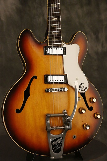 Epiphone Riviera E360TD w/Bigsby 1966 Sunburst