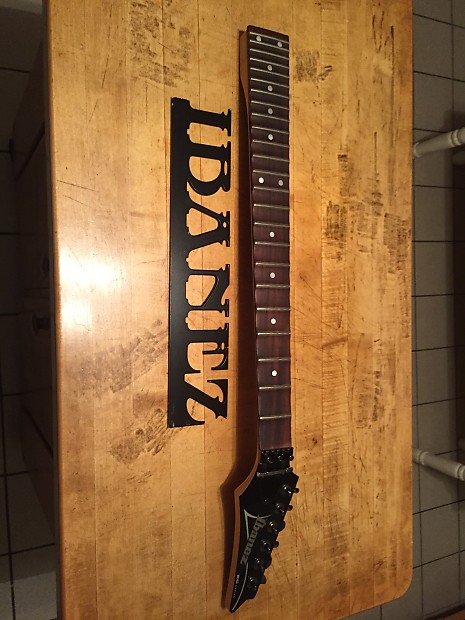 Ibanez scalloped neck hot sale