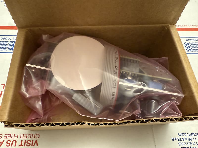 Intellijel Stomp Effects Pedal Send/Return w/Expression | Reverb